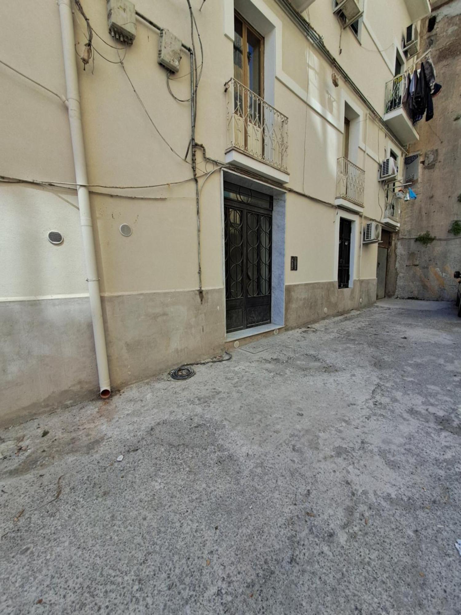 Ti Porto Al Centro Unforgettable Moments Lägenhet Salerno Exteriör bild